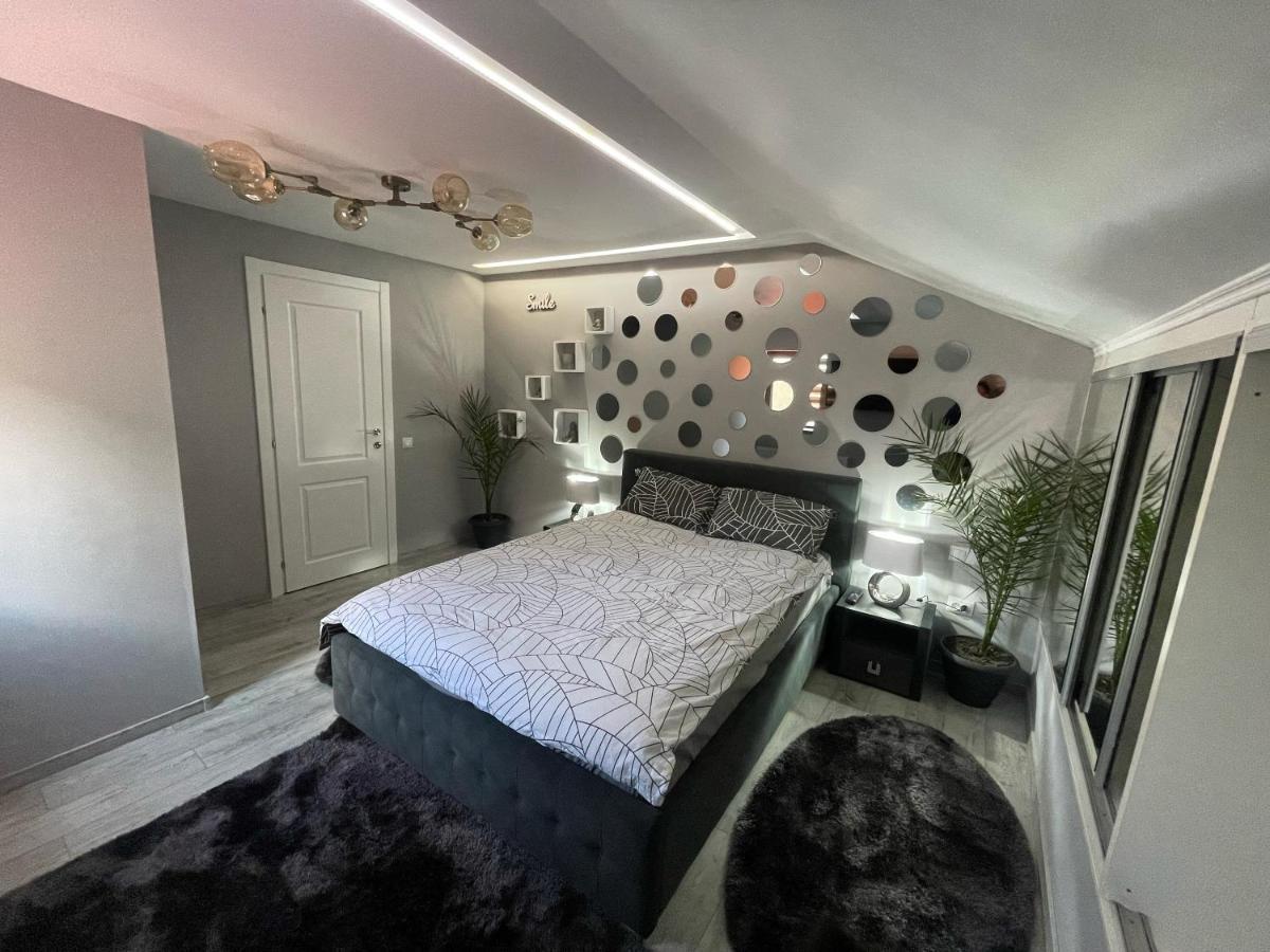Deyinn Guest House Centrum Turda Esterno foto