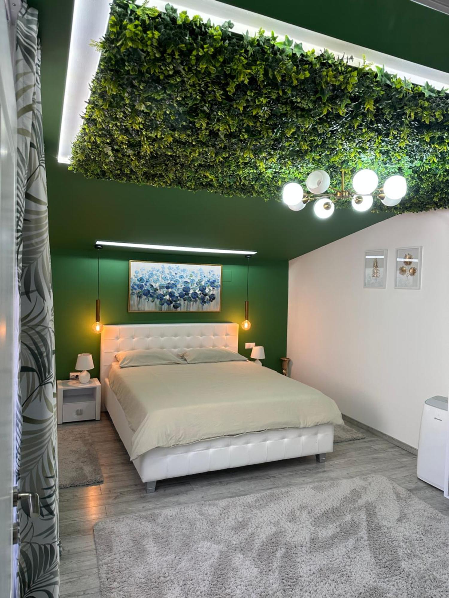 Deyinn Guest House Centrum Turda Esterno foto
