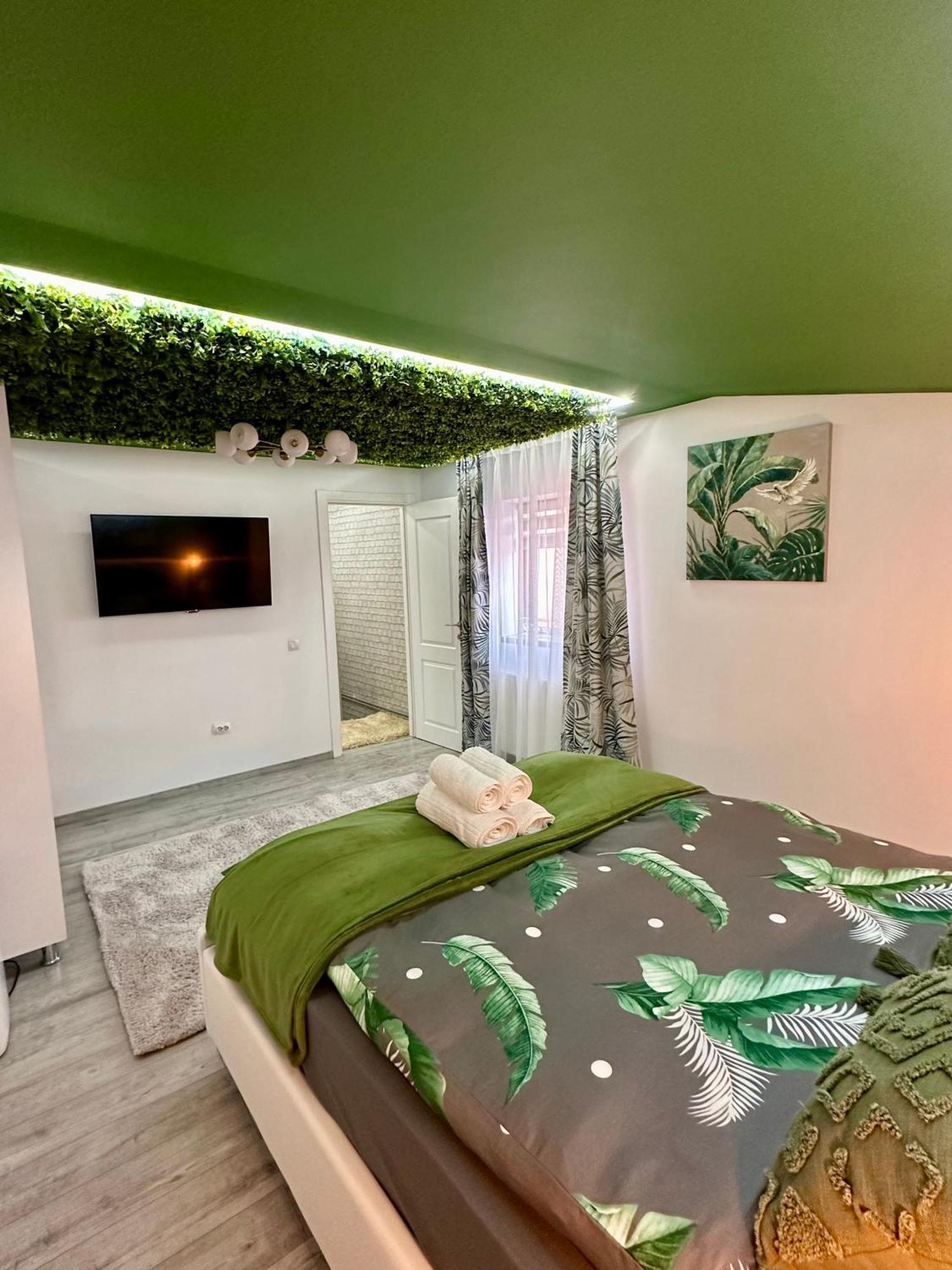 Deyinn Guest House Centrum Turda Esterno foto